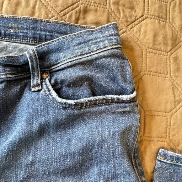 Rock & Republic sz 14 FIXX Women’s Blue Boot Cut Jeans Low Rise Denim - Picture 8 of 16